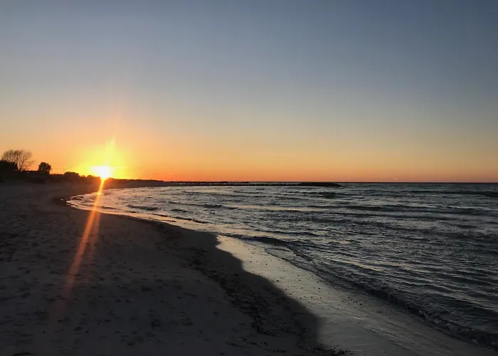 Strandwohnung Mit Grosser Terrasse In Erster Reihe Am Schoenberger Strand, Kajak, Wallbox, 24H Self Check-In, Disneyplus